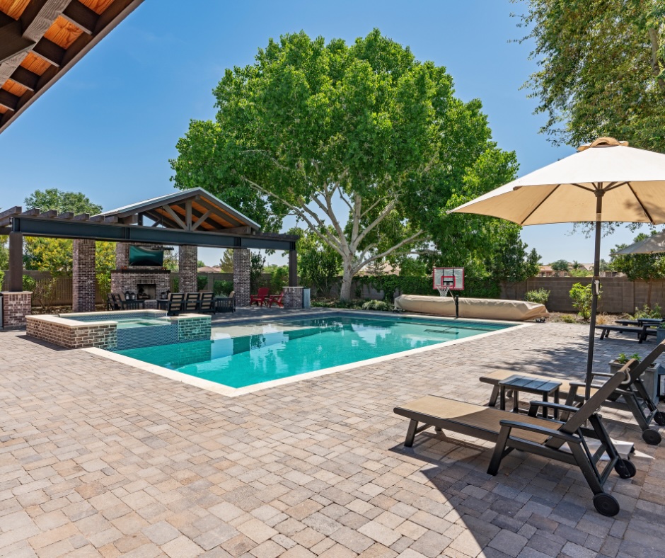Paver pool deck in st petersburg fl backyard